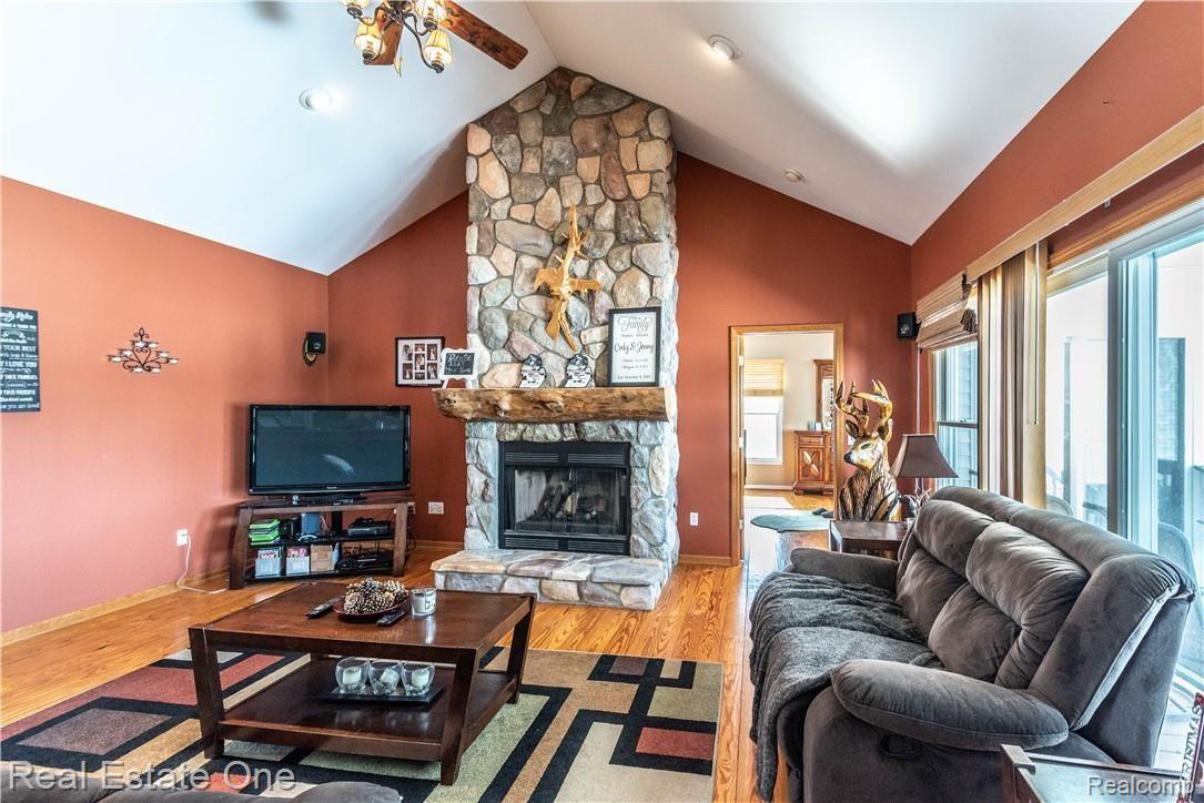 3365 Crandall Road Howell, MI 48855 - Photo 22 of 36 35_23.jpg