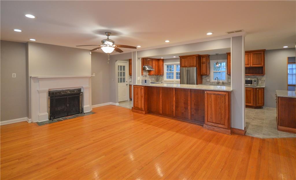 4545 Melbourne Road Indianapolis, IN 46228 - Photo 3 of 27 Gallery Image 3