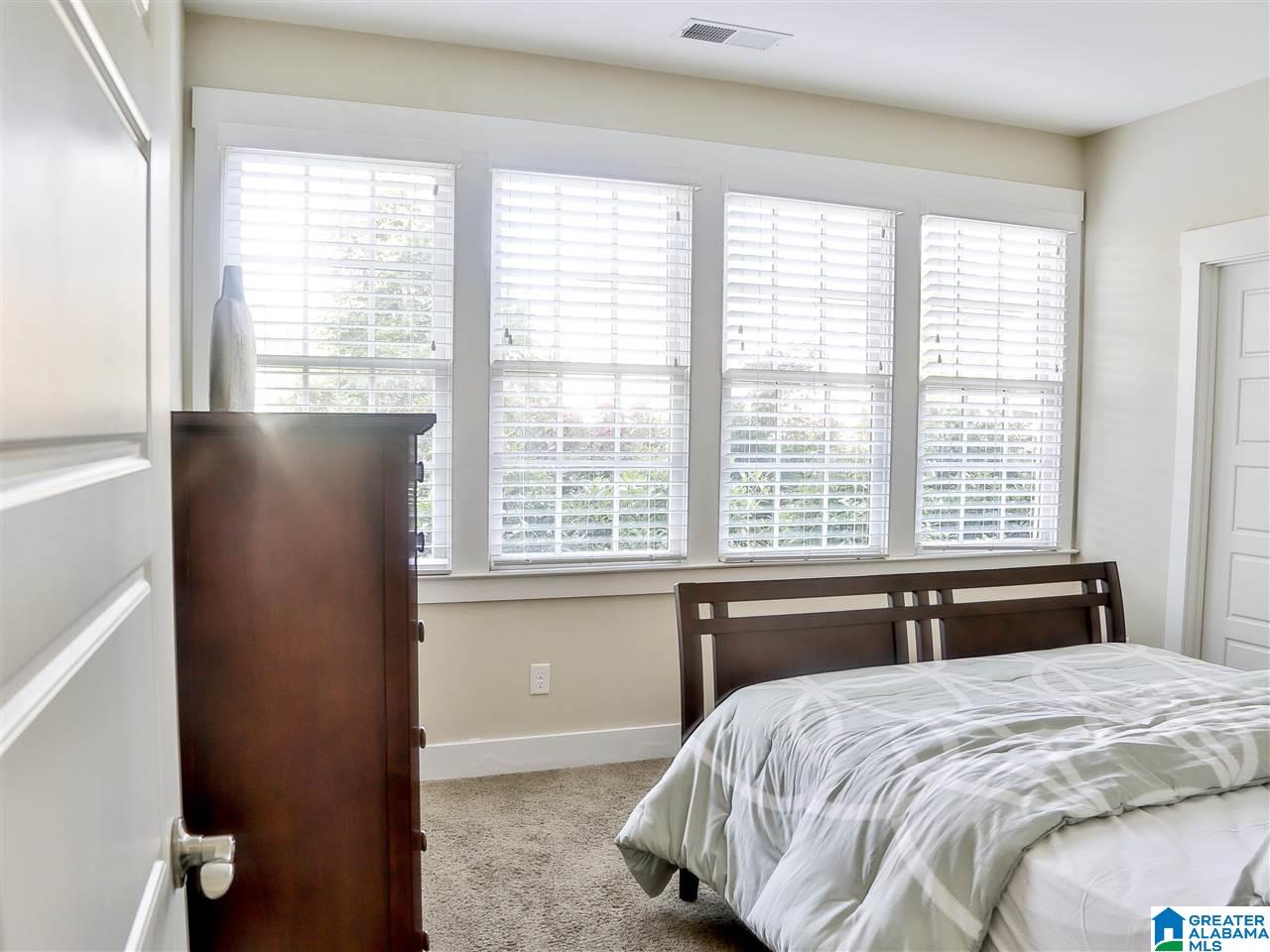 5237 Meadow Ridge Trail Bessemer, AL 35022 - Photo 13 of 26