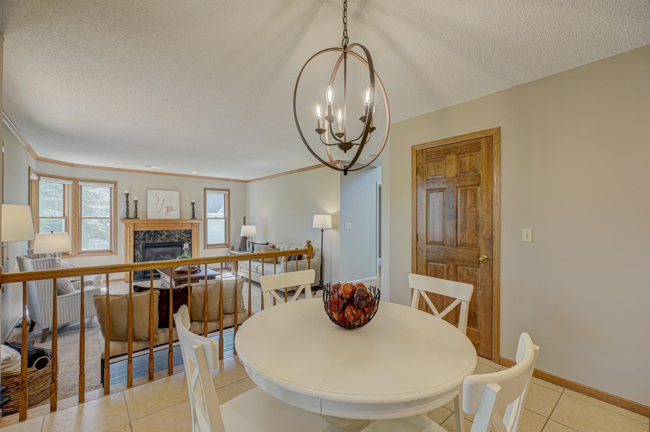 7891 Bristol Road Woodbury, MN 55125 - Photo 24 of 52 Gallery Image 24