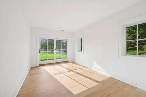 $7,495,000 | 206 Water Hole Road, East Hampton, NY 11937