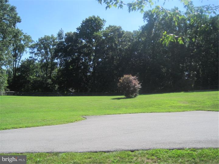 245 Trego Road Glenmoore, PA 19343 - Photo 4 of 25 Gallery Image 4