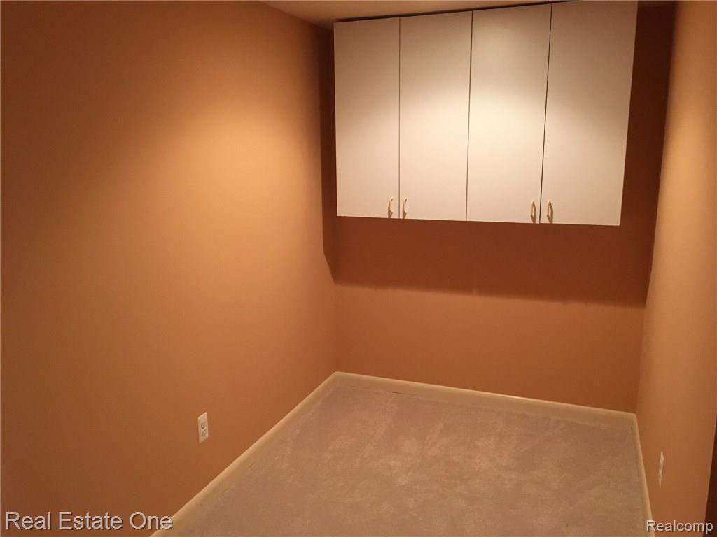 41797 Primrose Drive, Unit 253 Novi, MI 48377 - Photo 25 of 45 IMG_0051.jpg