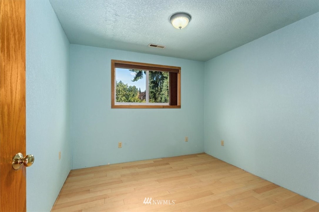 22606 Military Road South SeaTac, WA 98198 - Photo 19 of 34