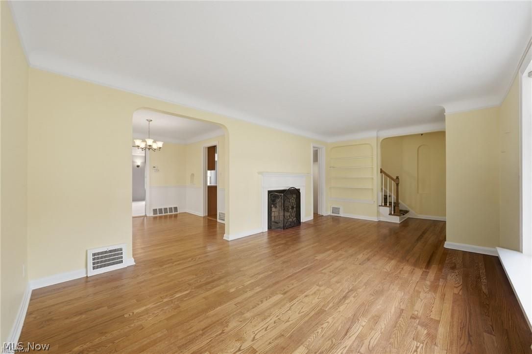 5284 Edenhurst Road Lyndhurst, OH 44124 - Photo 8 of 50