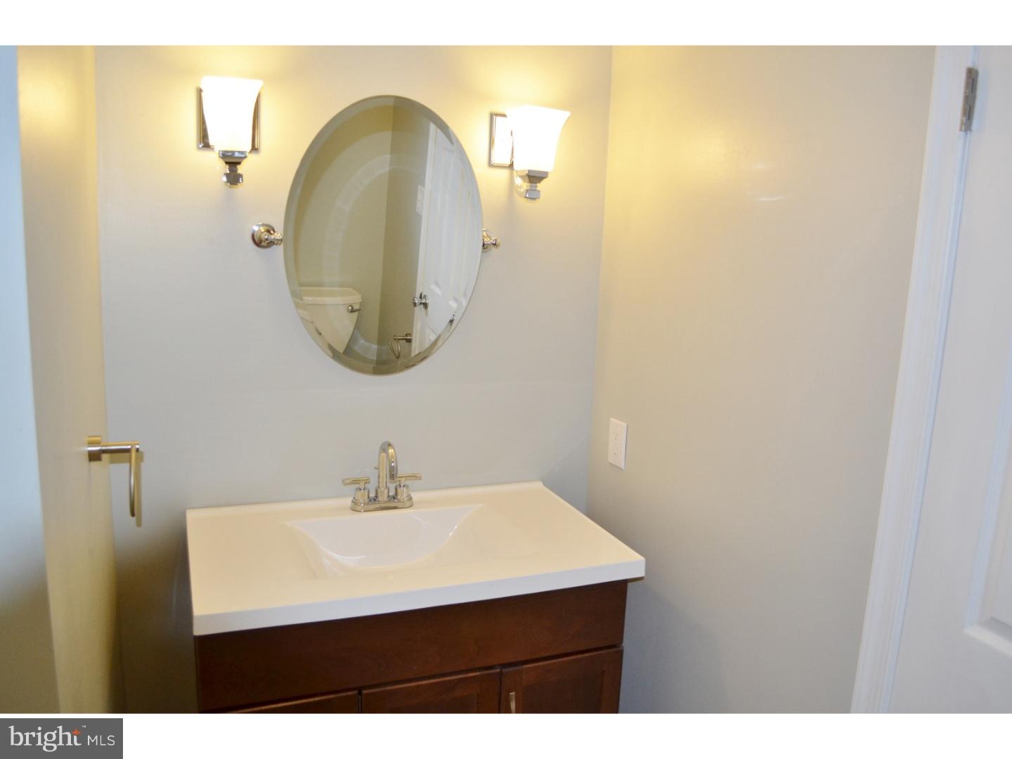 515 North York Road, Unit 11E Willow Grove, PA 19090 - Photo 8 of 18 Gallery Image 8