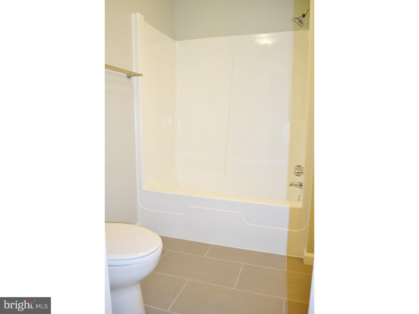 515 North York Road, Unit 11E Willow Grove, PA 19090 - Photo 9 of 18 Gallery Image 9