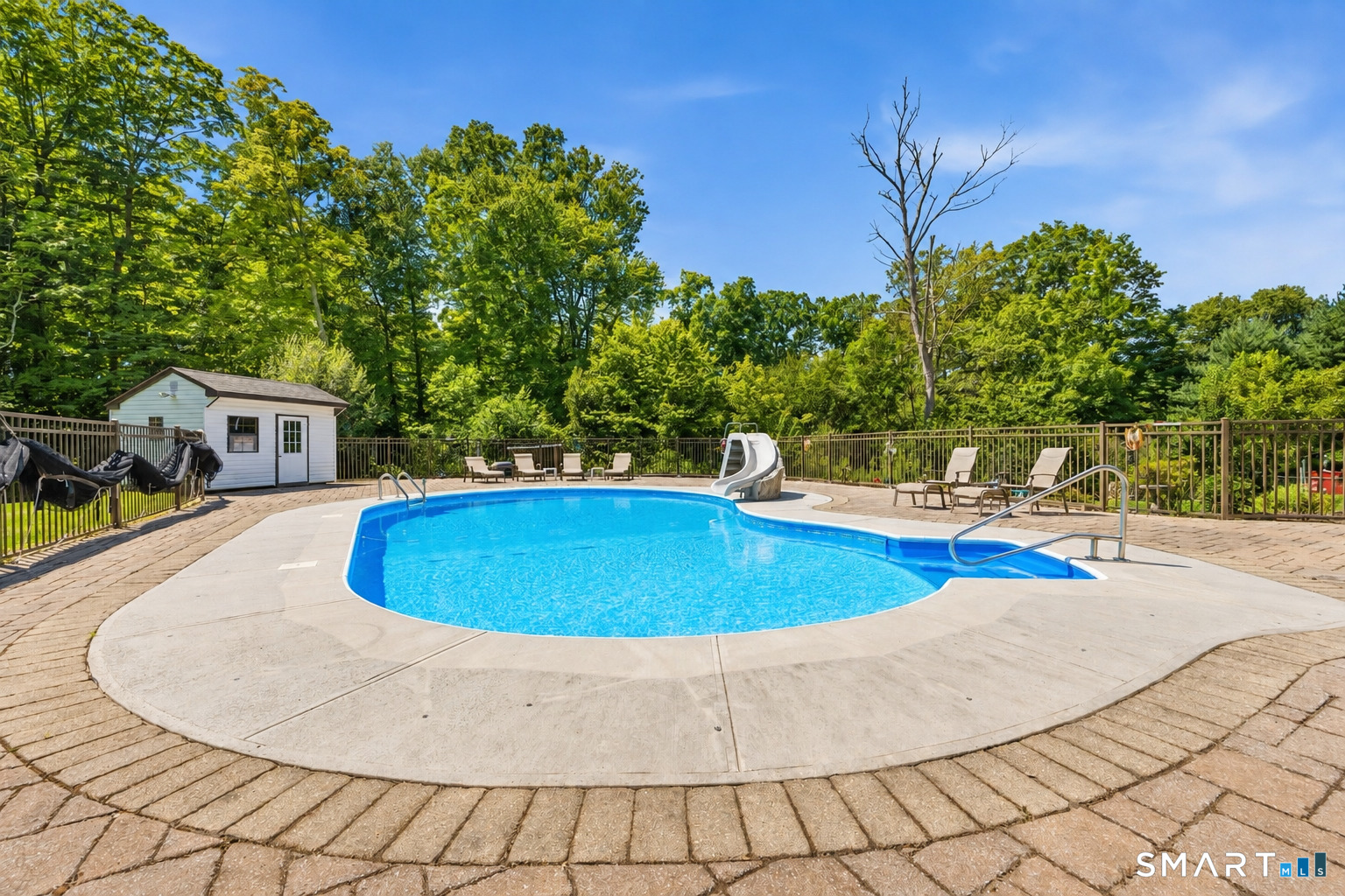 37 Tunnel Road Newtown, CT 06470 - Photo 28 of 39 Gallery Image 28
