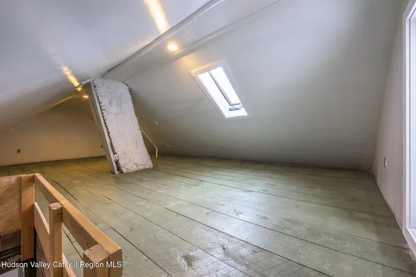 $828,000 | 23 Frog Alley, Old Chatham, NY 12136