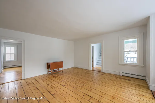 $828,000 | 23 Frog Alley, Old Chatham, NY 12136