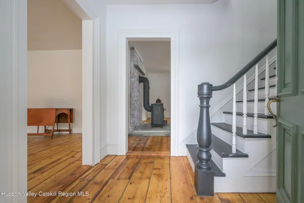 $828,000 | 23 Frog Alley, Old Chatham, NY 12136