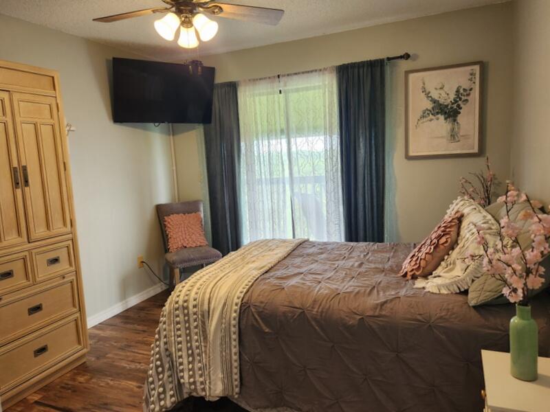 388 Notch Lane, Unit 12 Reeds Spring, MO 65737 - Photo 16 of 37 Perfect To Relax