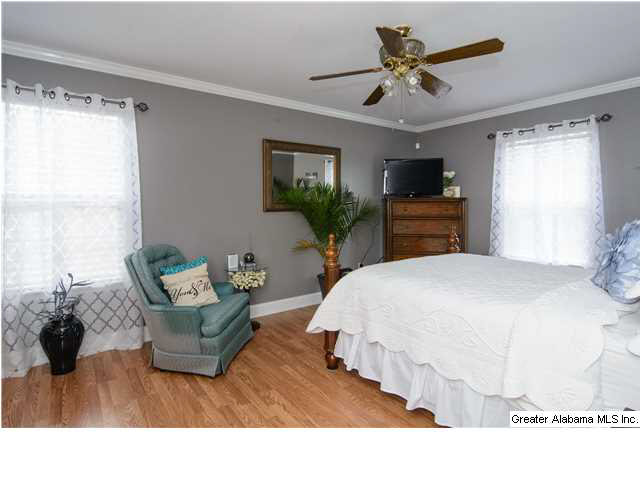 590 19th Street Calera, AL 35040 - Photo 8 of 29