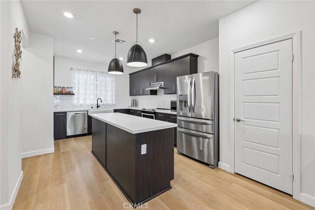 342 Fitzpatrick Road, Unit 106B1 San Marcos, CA 92069 - Photo 17 of 58