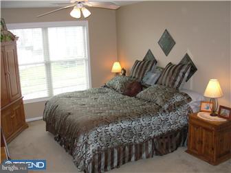 43 Andover Way Hamilton, NJ 08610 - Photo 8 of 12 Bedroom - Main