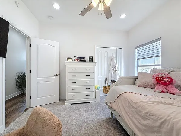 $550,000 | Undisclosed Address, Valrico, FL 33594