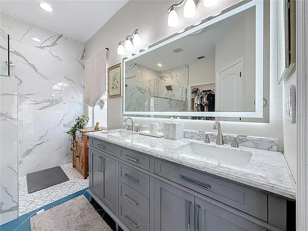 $550,000 | Undisclosed Address, Valrico, FL 33594