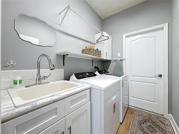 $550,000 | Undisclosed Address, Valrico, FL 33594