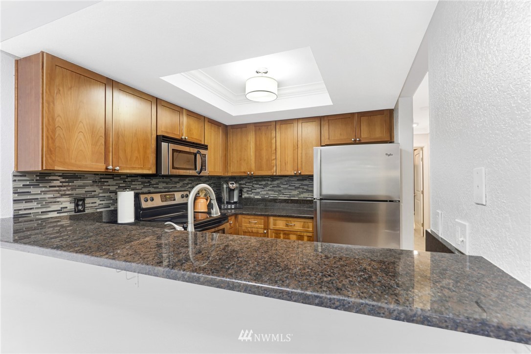 10829 Northeast 148th Lane, Unit F2 Bothell, WA 98011 - Photo 14 of 26 Gallery Image 14