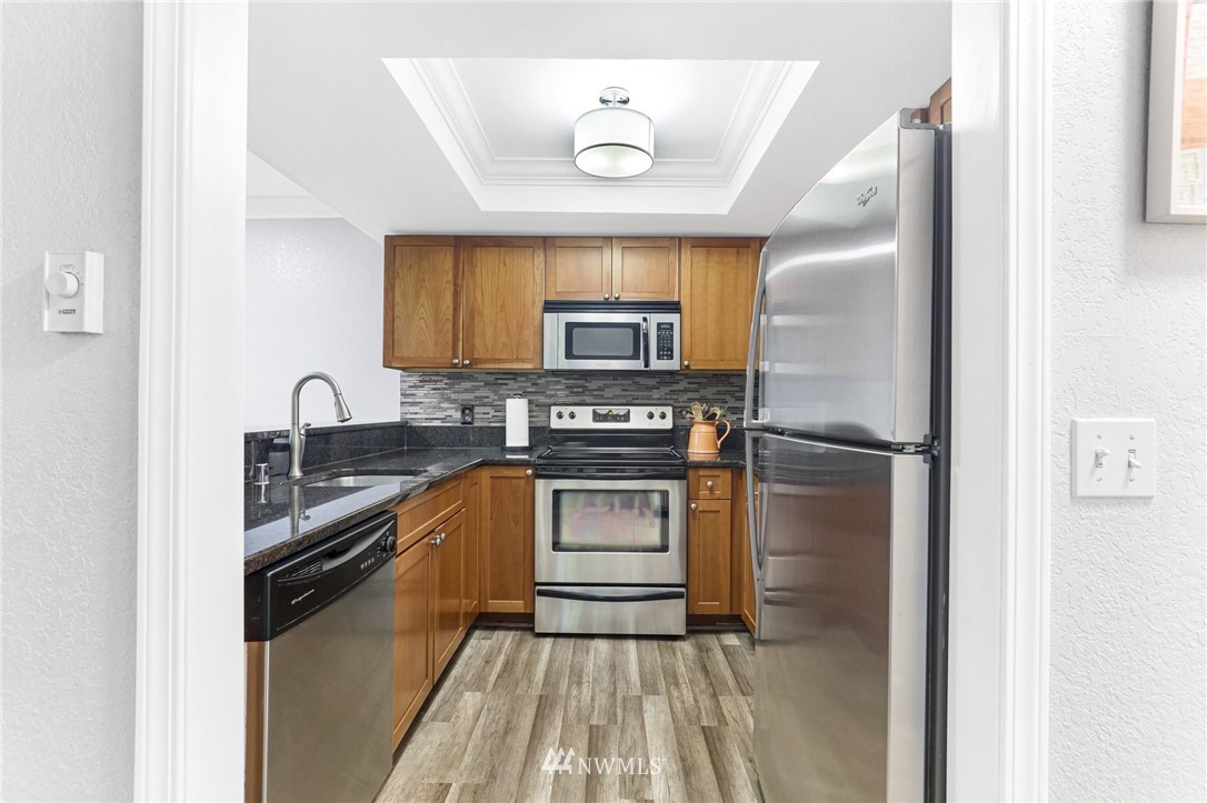 10829 Northeast 148th Lane, Unit F2 Bothell, WA 98011 - Photo 16 of 26 Gallery Image 16