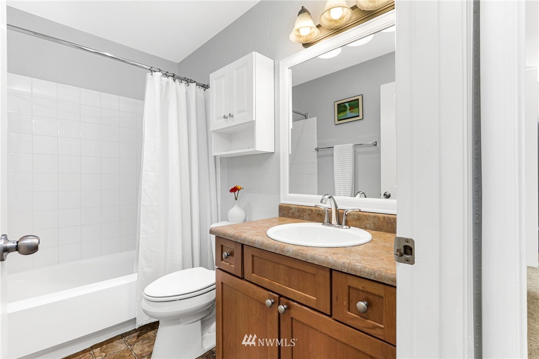 10829 Northeast 148th Lane, Unit F2 Bothell, WA 98011 - Photo 19 of 26 Gallery Image 19