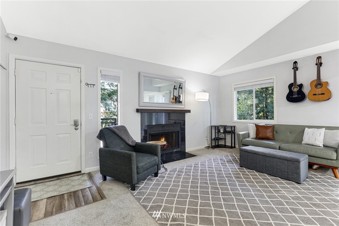 10829 Northeast 148th Lane, Unit F2 Bothell, WA 98011 - Photo 6 of 26 Gallery Image 6