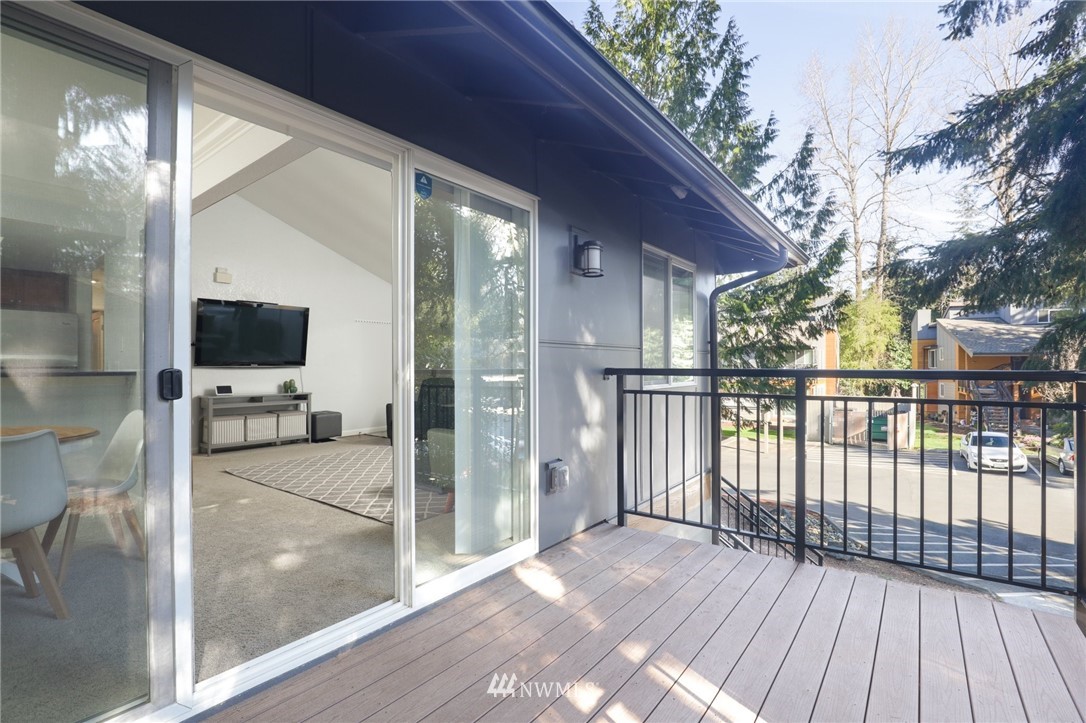 10829 Northeast 148th Lane, Unit F2 Bothell, WA 98011 - Photo 10 of 26 Gallery Image 10