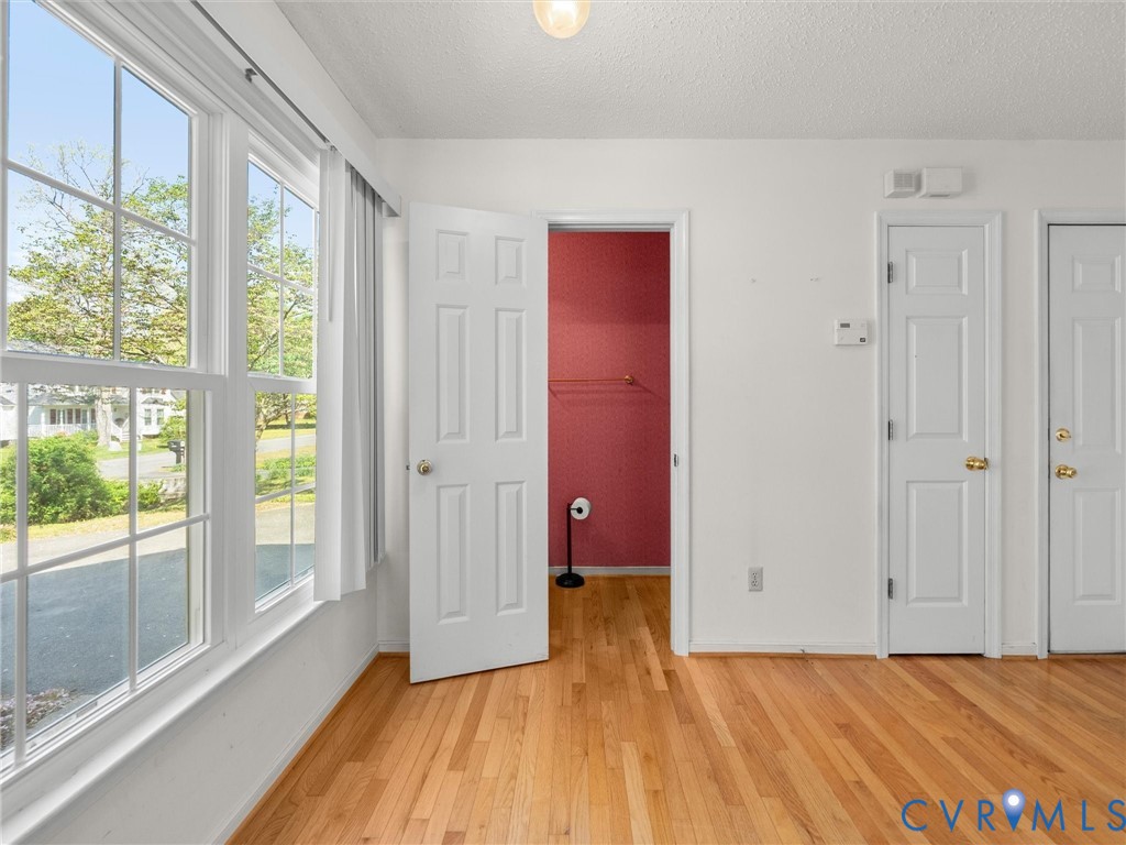 10713 Hamlin Way Chester, VA 23831 - Photo 6 of 49 Designed with everyday convenience in mind, the en