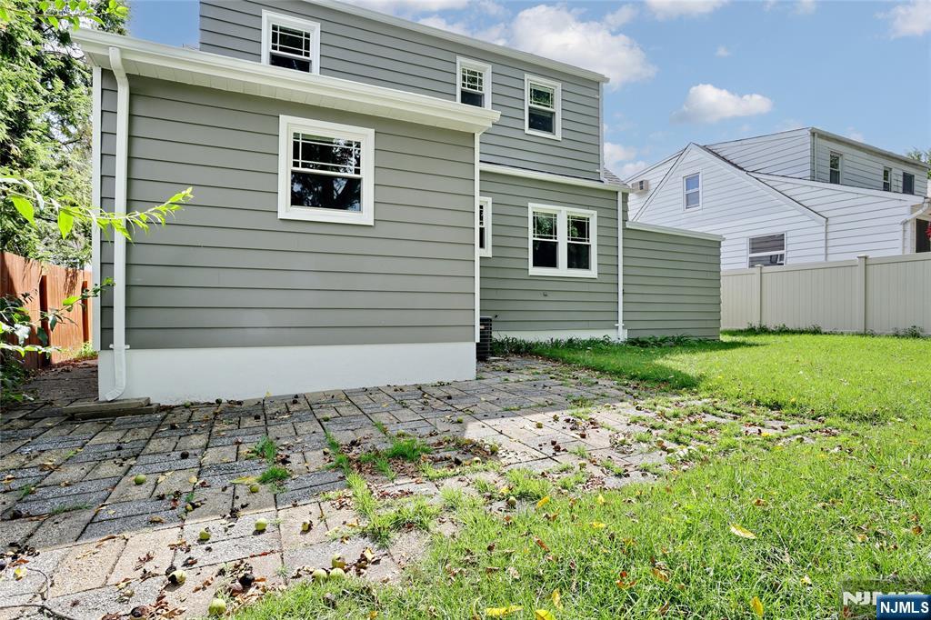28-19 Warren Road Fair Lawn, NJ 07410 - Photo 33 of 41 Gallery Image 33