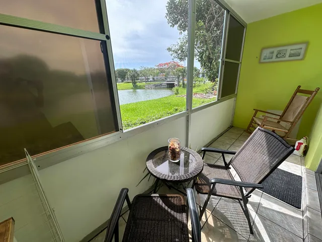 $1,900 | 3 Berkshire A, West Palm Beach, FL 33417