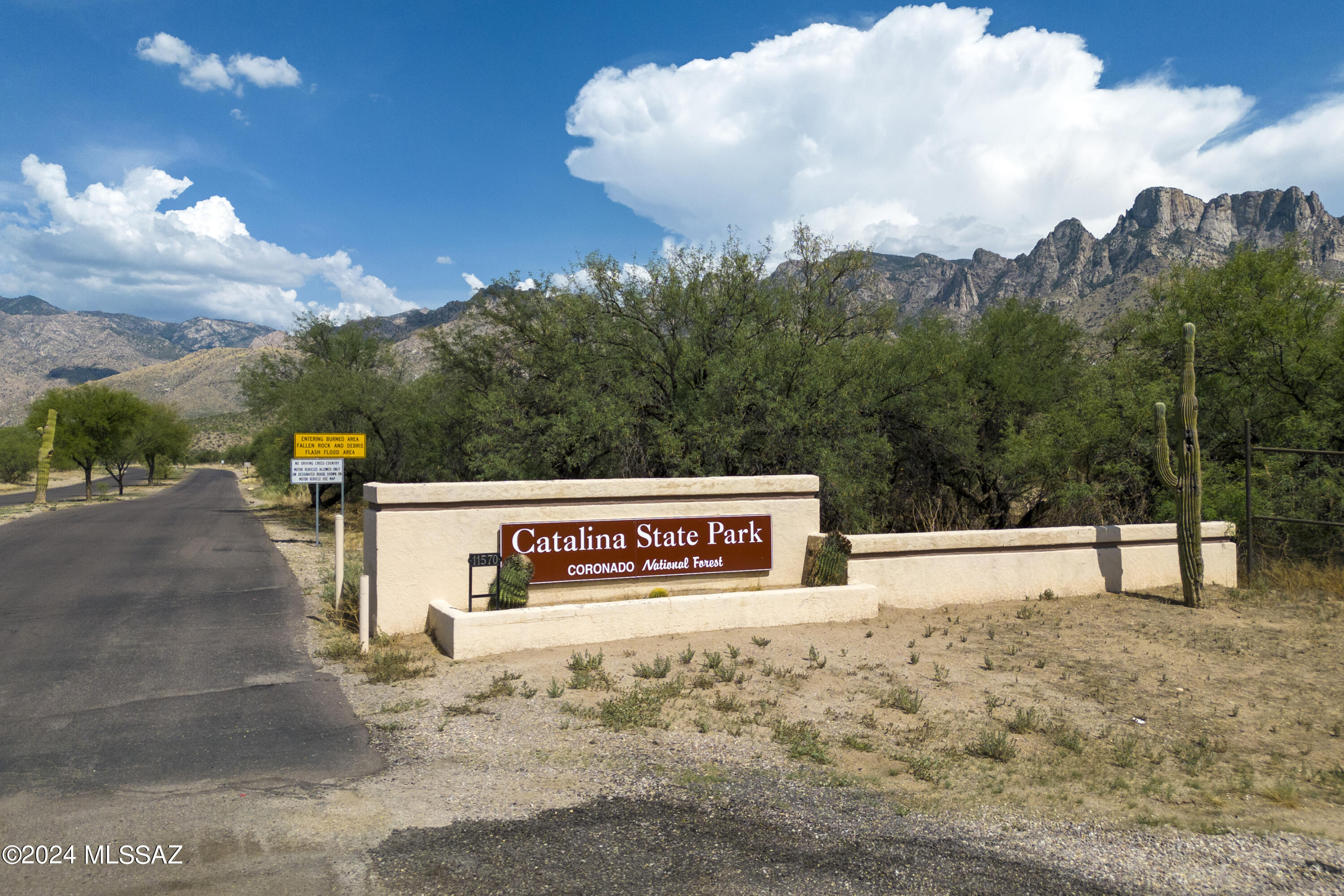 3562 East Violet Rdg Road Tucson, AZ 85739 - Photo 3 of 7 Under 6 mi. to Catalina State Park