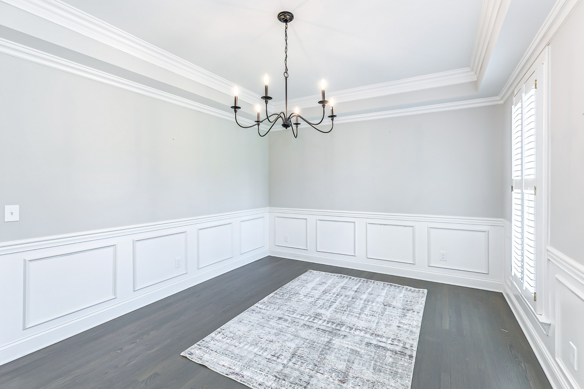 8204 Alamo Road Brentwood, TN 37027 - Photo 5 of 41 a view of an empty room with a window