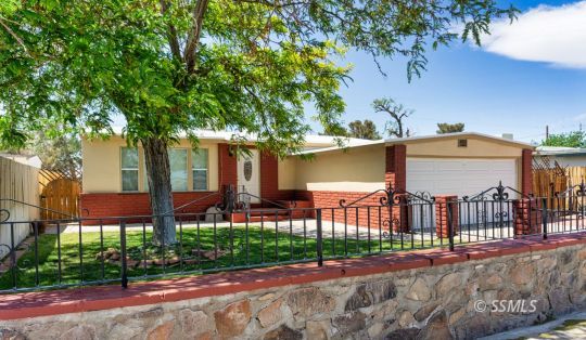 417 North Alvord Street Ridgecrest, CA 93555 - Photo 1 of 35 front view of house with a street view