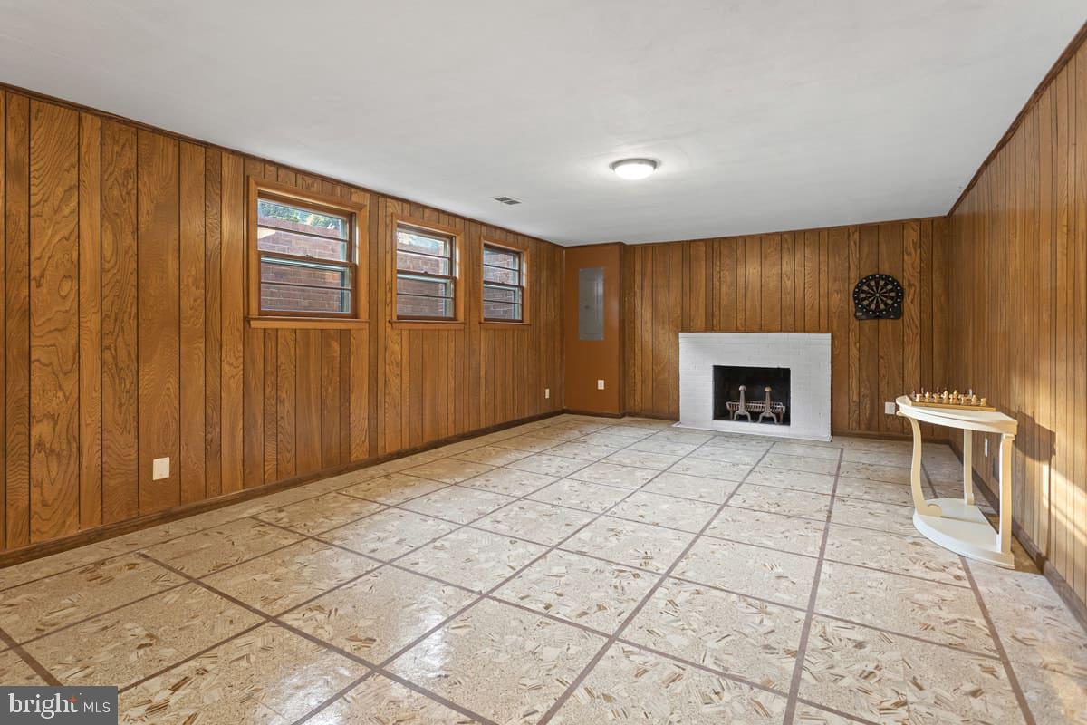9205 Seven Locks Road Bethesda, MD 20817 - Photo 27 of 33