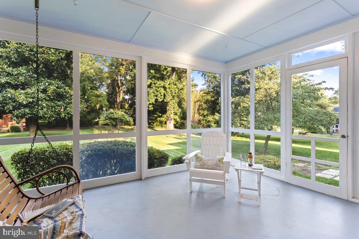 9205 Seven Locks Road Bethesda, MD 20817 - Photo 4 of 33