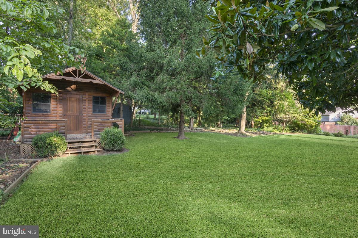 9205 Seven Locks Road Bethesda, MD 20817 - Photo 8 of 33