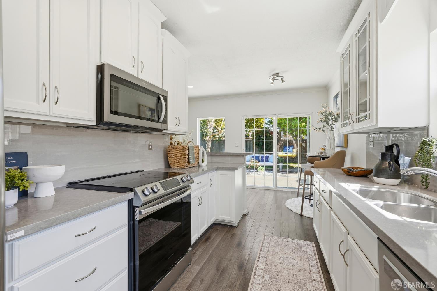 6830 Rochelle Avenue Newark, CA 94560 - Photo 13 of 28