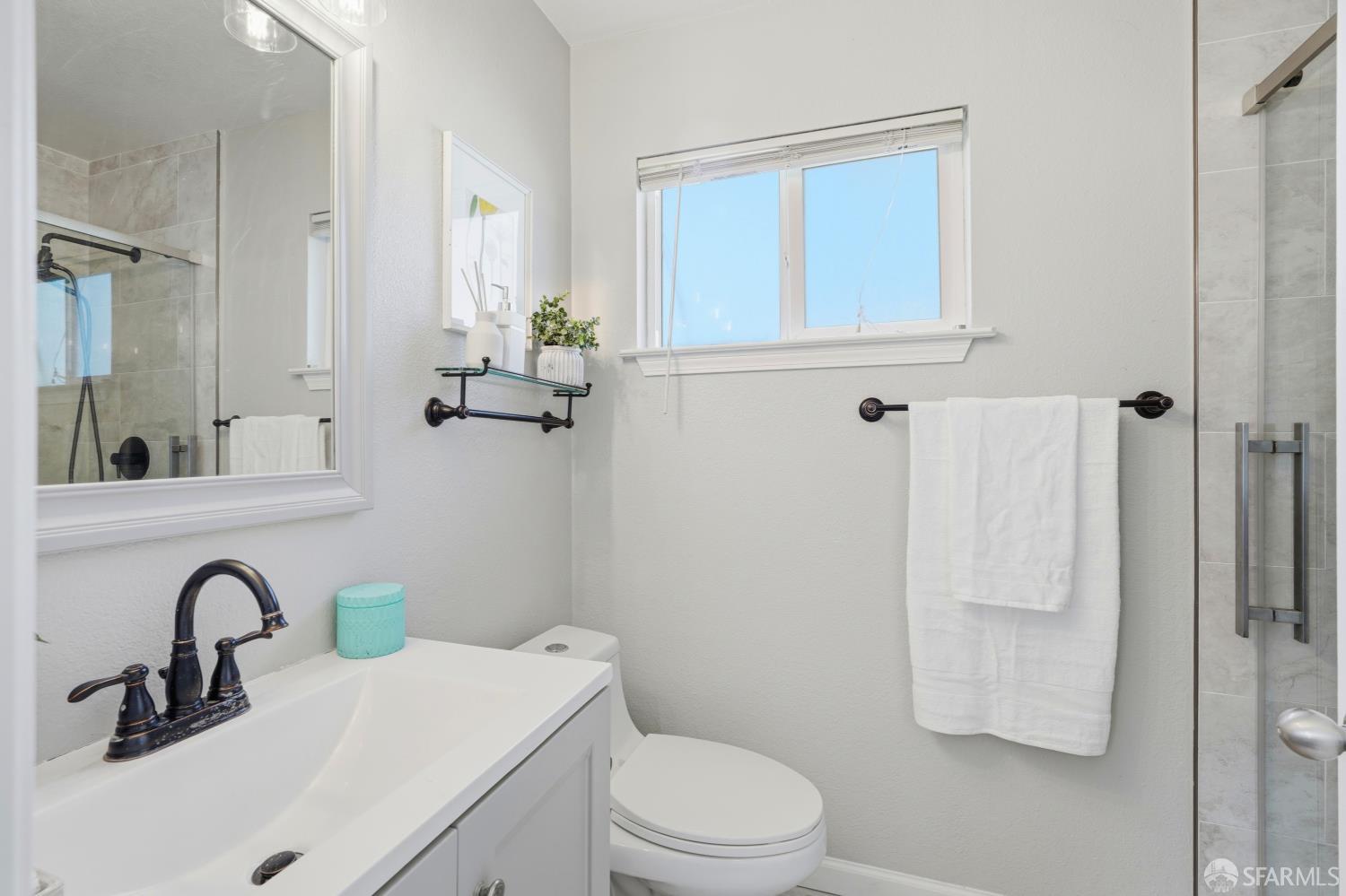 6830 Rochelle Avenue Newark, CA 94560 - Photo 19 of 28