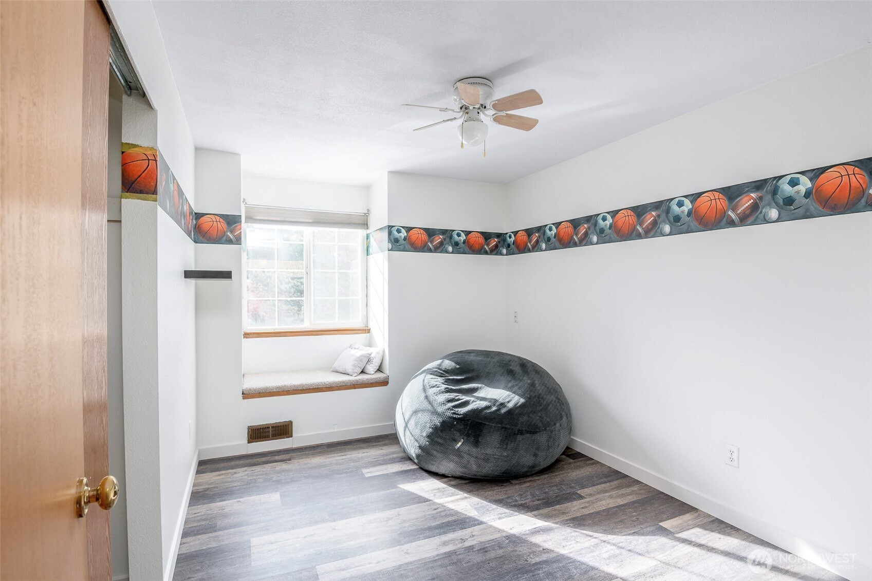 8903 216th St Court East Graham, WA 98338 - Photo 20 of 31 a view of a yoga room