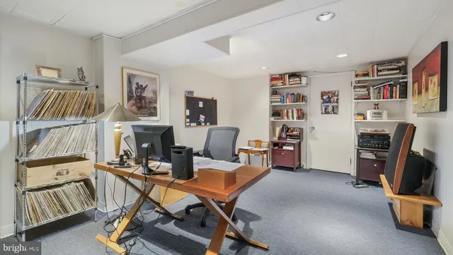 $3,650 | 646 Green Briar Road, Elkins Park, PA 19027