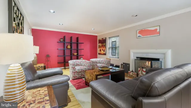 $3,650 | 646 Green Briar Road, Elkins Park, PA 19027