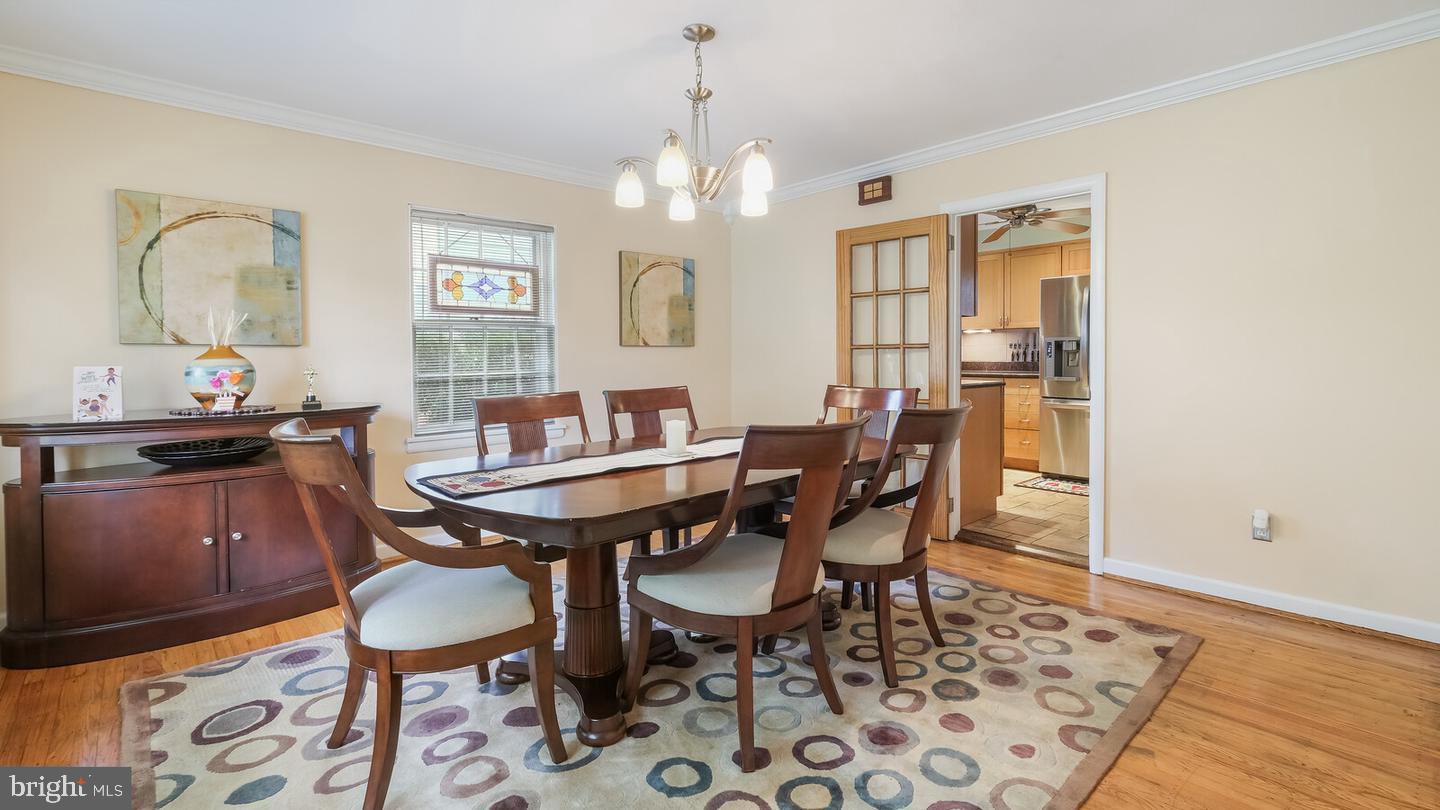646 Green Briar Road Elkins Park, PA 19027 - Photo 6 of 28 Dining Room