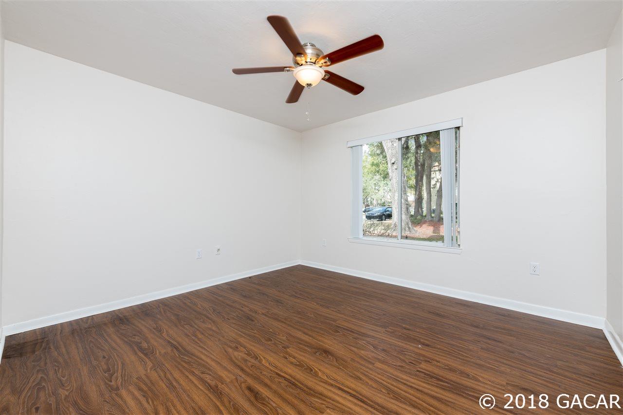 3800 Southwest 20th Avenue, Unit 203 Gainesville, FL 32607 - Photo 4 of 20