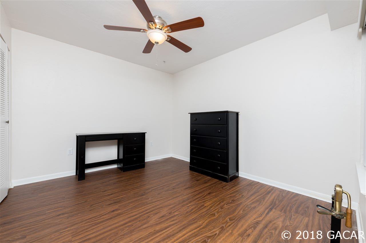 3800 Southwest 20th Avenue, Unit 203 Gainesville, FL 32607 - Photo 8 of 20