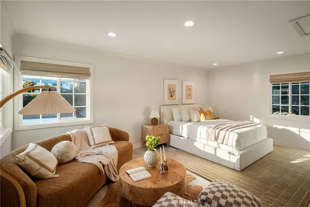 $4,495,000 | 425 Tustin Avenue, Newport Beach, CA 92663