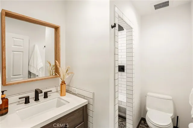 $4,495,000 | 425 Tustin Avenue, Newport Beach, CA 92663