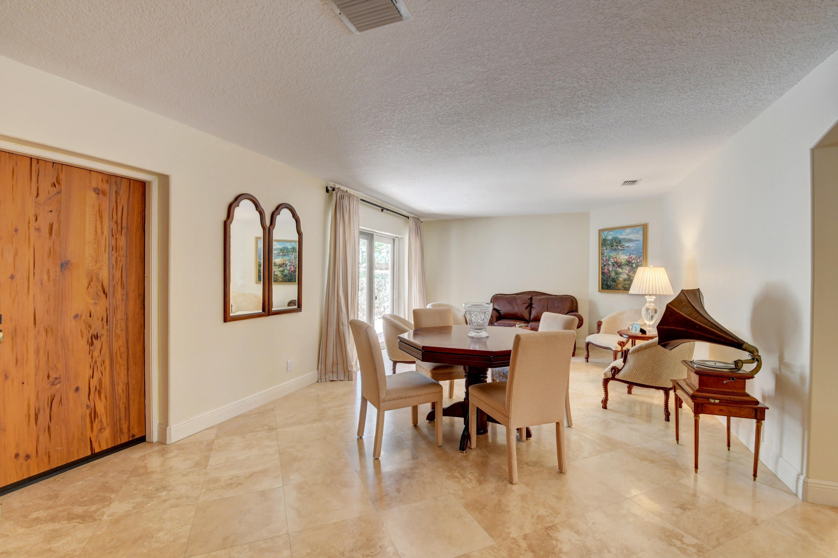 724 Northwest 6th Street Boca Raton, FL 33486 - Photo 15 of 67 DSC_10001 (181)_2)_3)_4)_5)