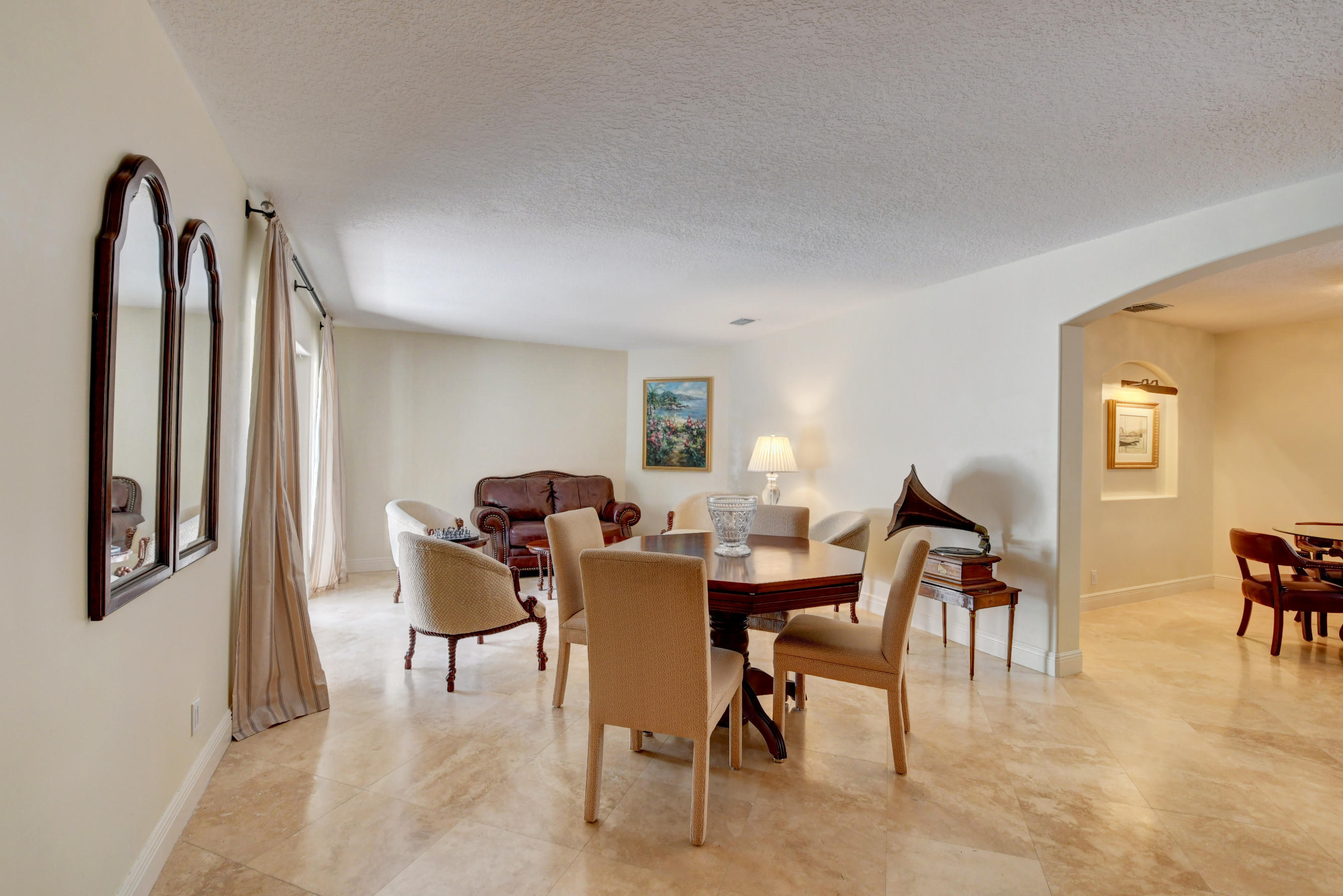724 Northwest 6th Street Boca Raton, FL 33486 - Photo 16 of 67 DSC_10001 (186)_87)_88)_89)_90)