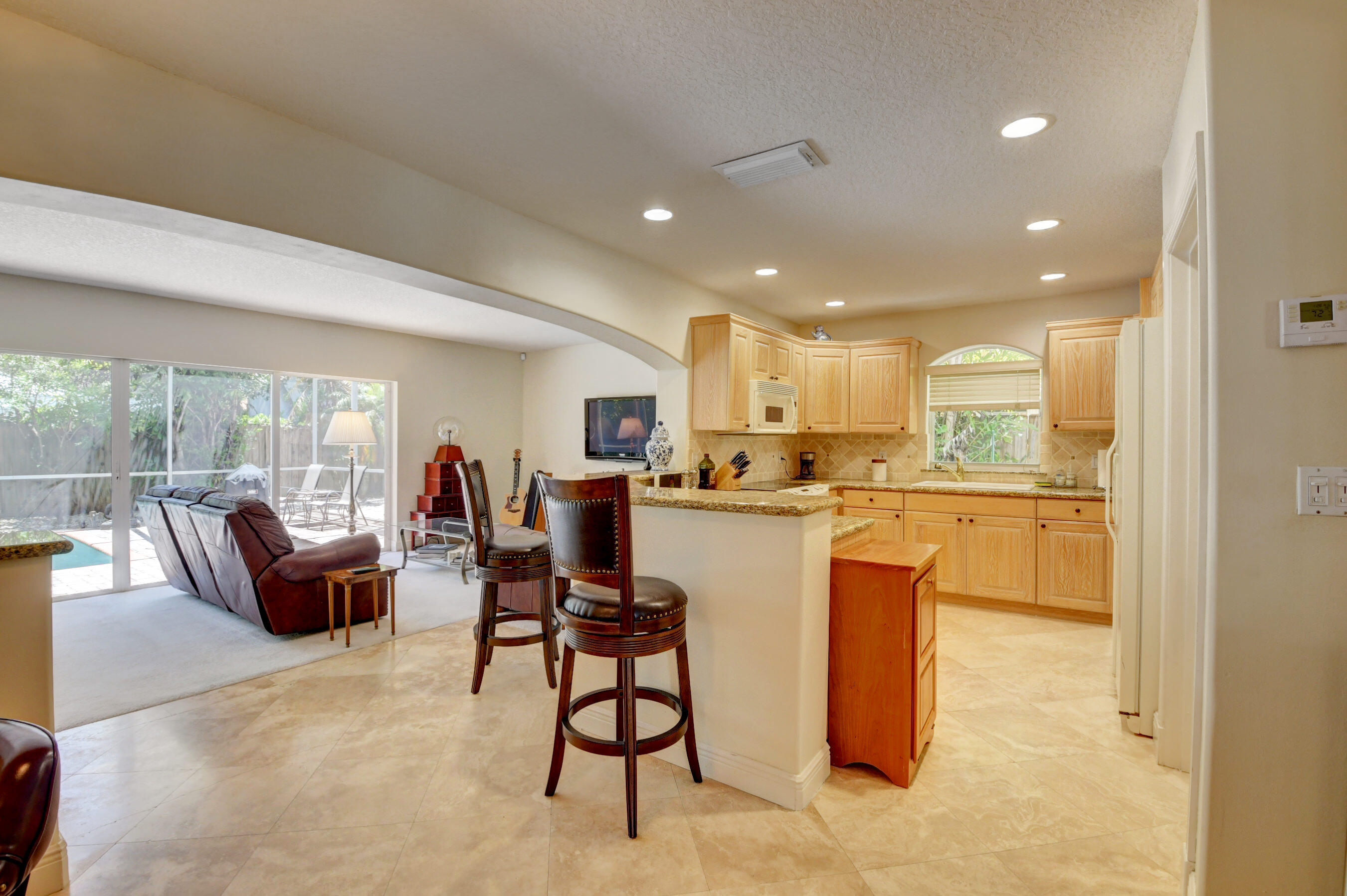 724 Northwest 6th Street Boca Raton, FL 33486 - Photo 8 of 67 DSC_10001 (216)_17)_18)_19)_20)