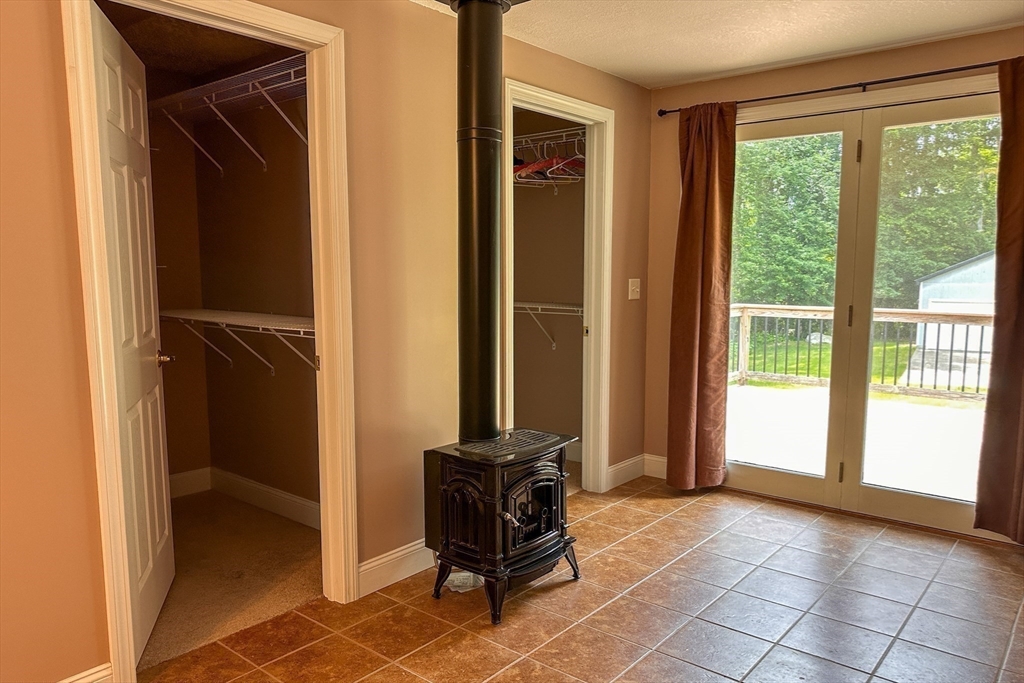 75 Bridle Road Ludlow, MA 01056 - Photo 19 of 27